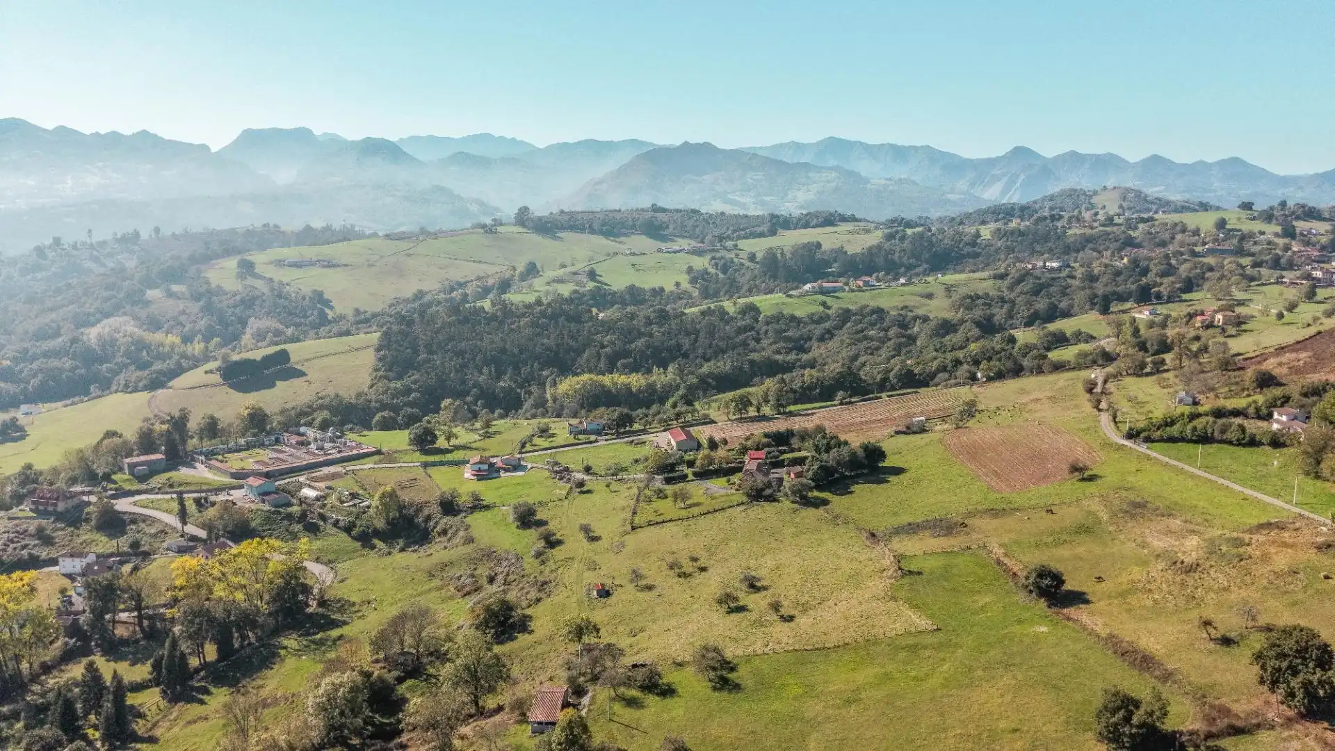 Edificio en venta en Parres, Asturias