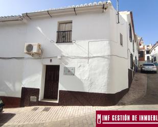 Vista exterior de Casa o xalet en venda en Periana