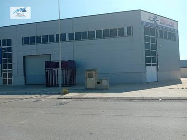 Industrial building for sale in Calle DELS ALMOGAVERS