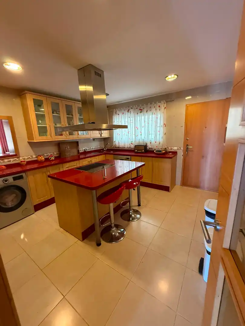 Detached house with pool for sale in Conil, imagen 10