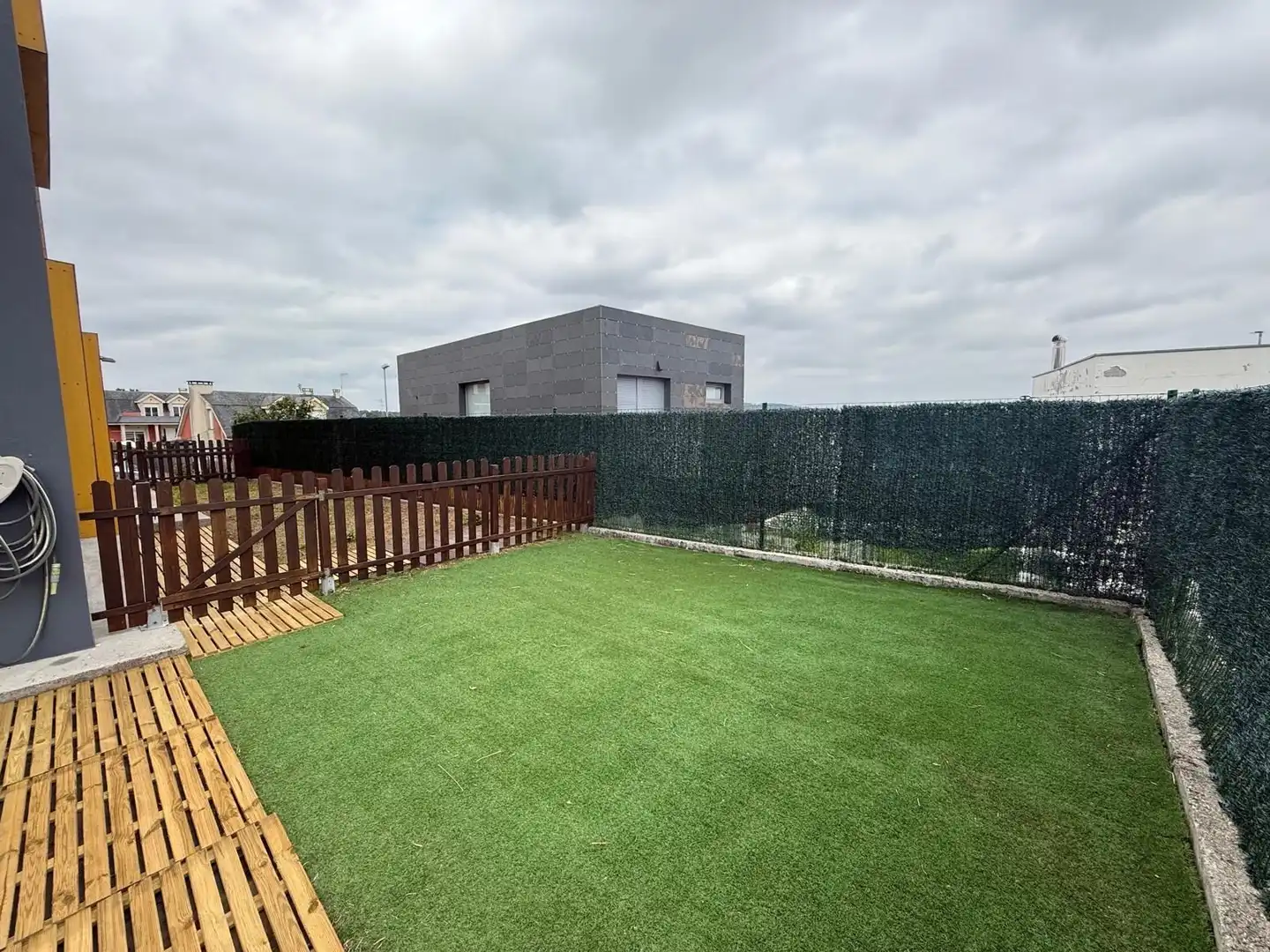 Terraza de Casa adosada en venta en Lugo con Calefacción y Jardín privado