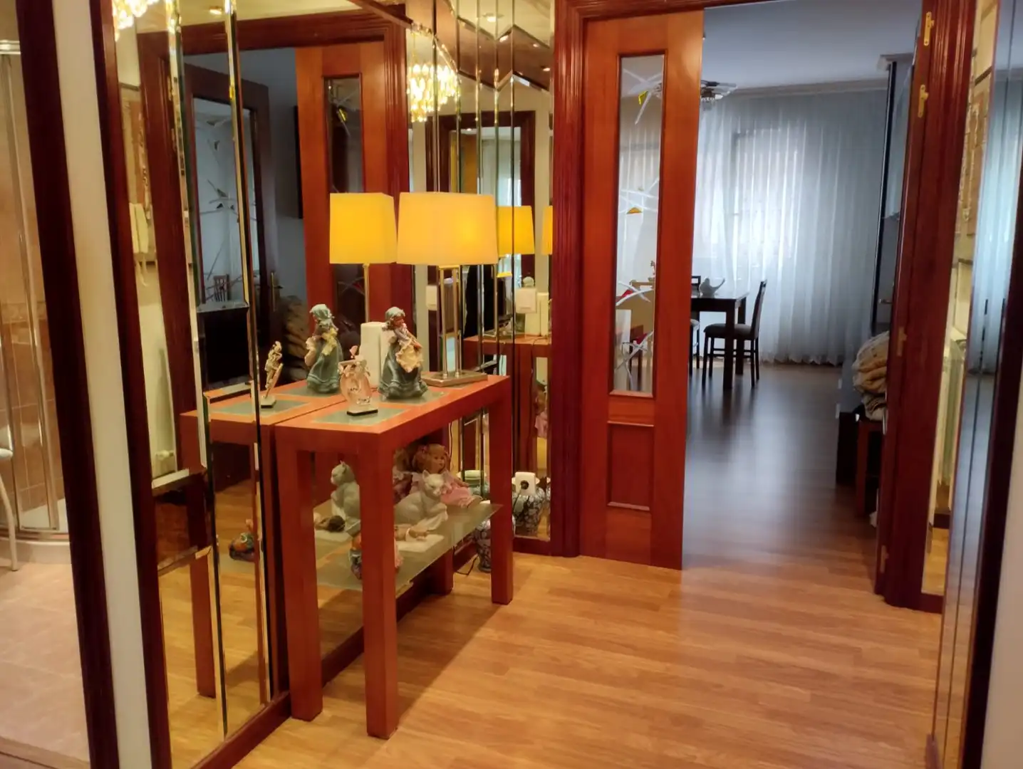 Pis en venda en  Logroño amb Calefacció, Parquet i Moblat