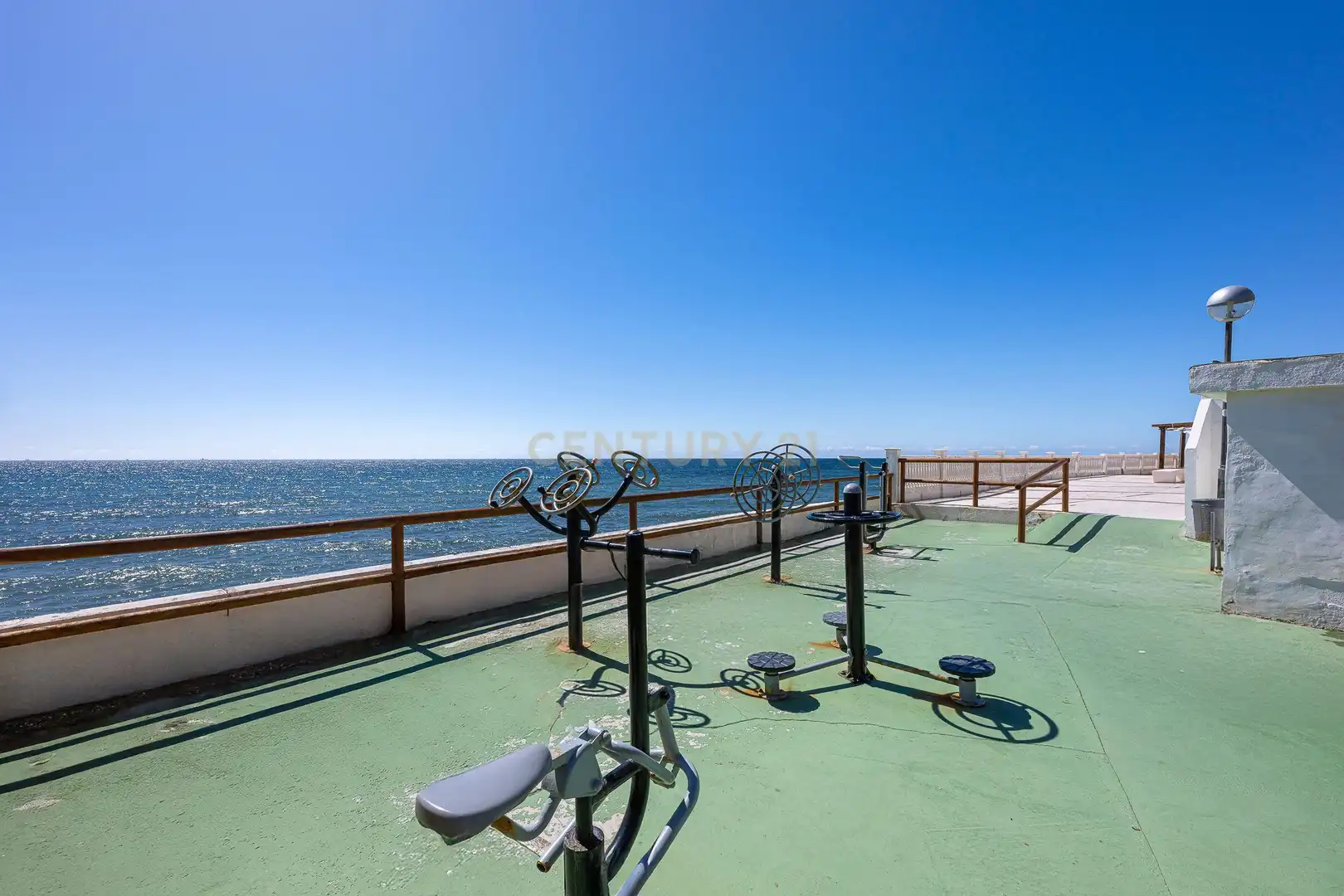 Terraza de Estudio en venta en Mijas con Jardín privado y Piscina comunitaria
