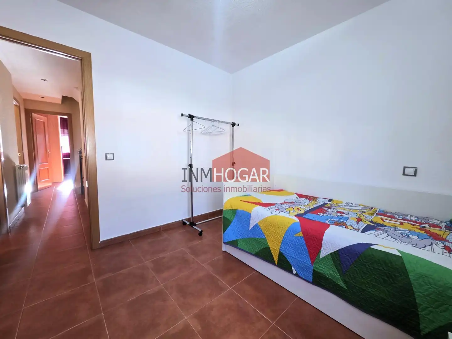 Habitación de Casa adosada en venta en Hervencias Altas - El Pinar