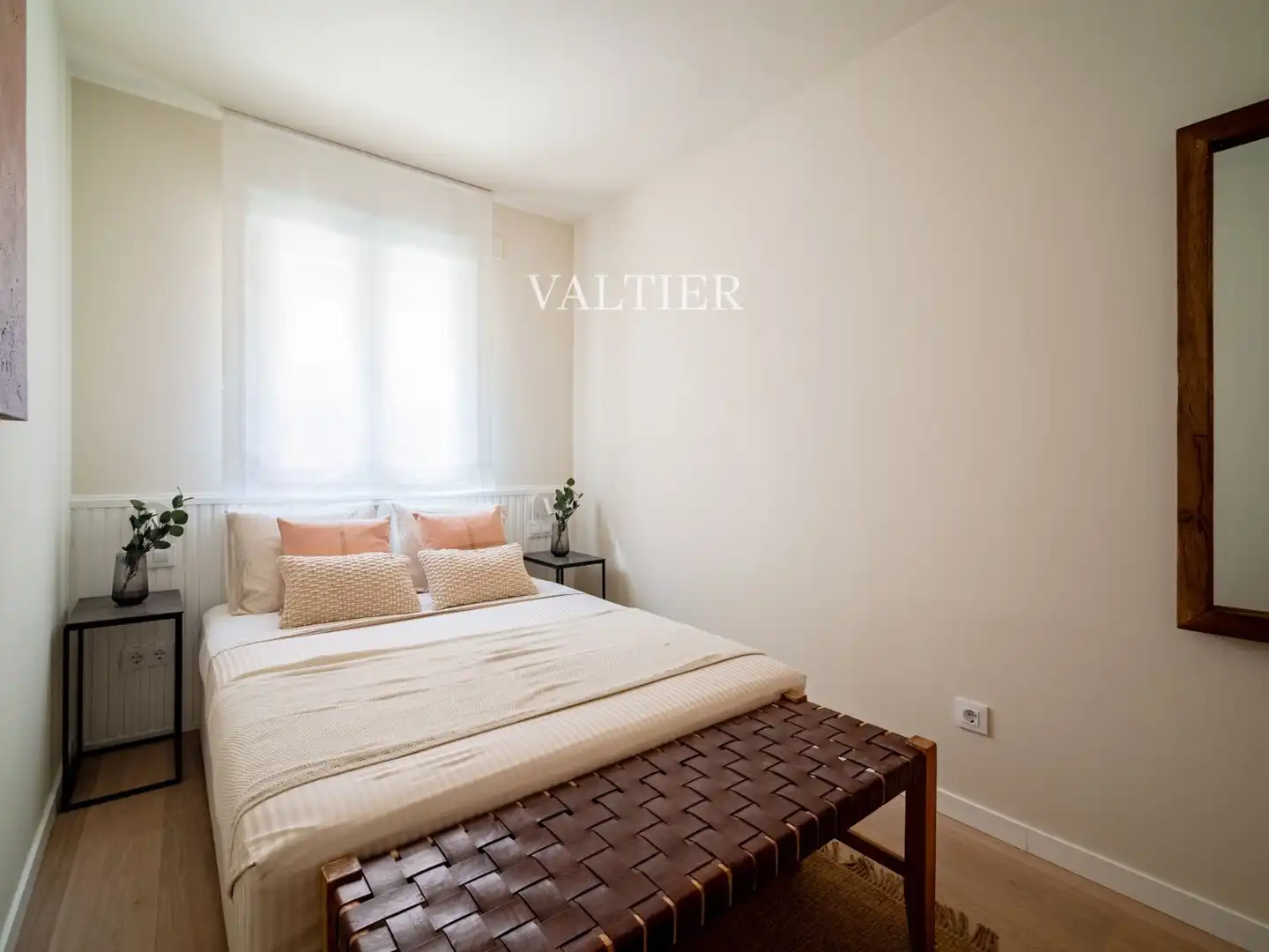 Bedroom of Flat for rent in Madrid  with Terrace and Furnished