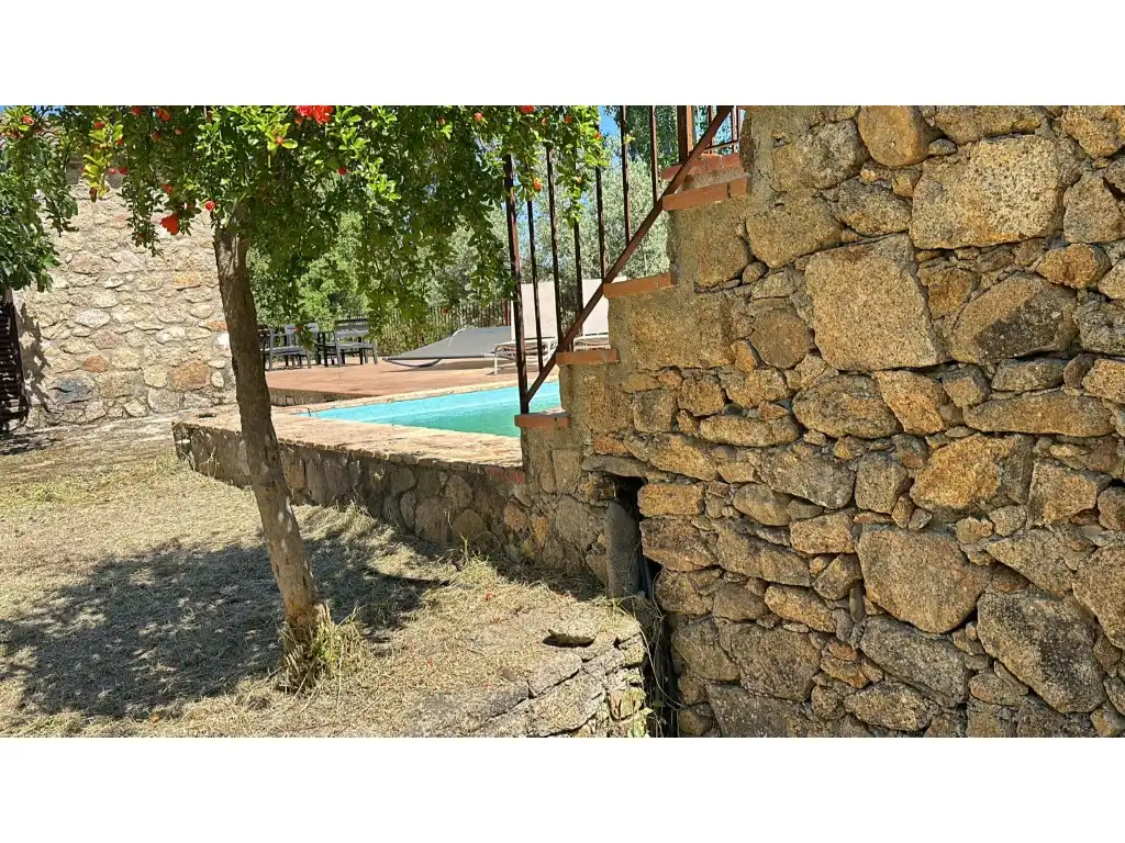 Piscina de Casa o chalet de alquiler en Valencia de Alcántara con Piscina
