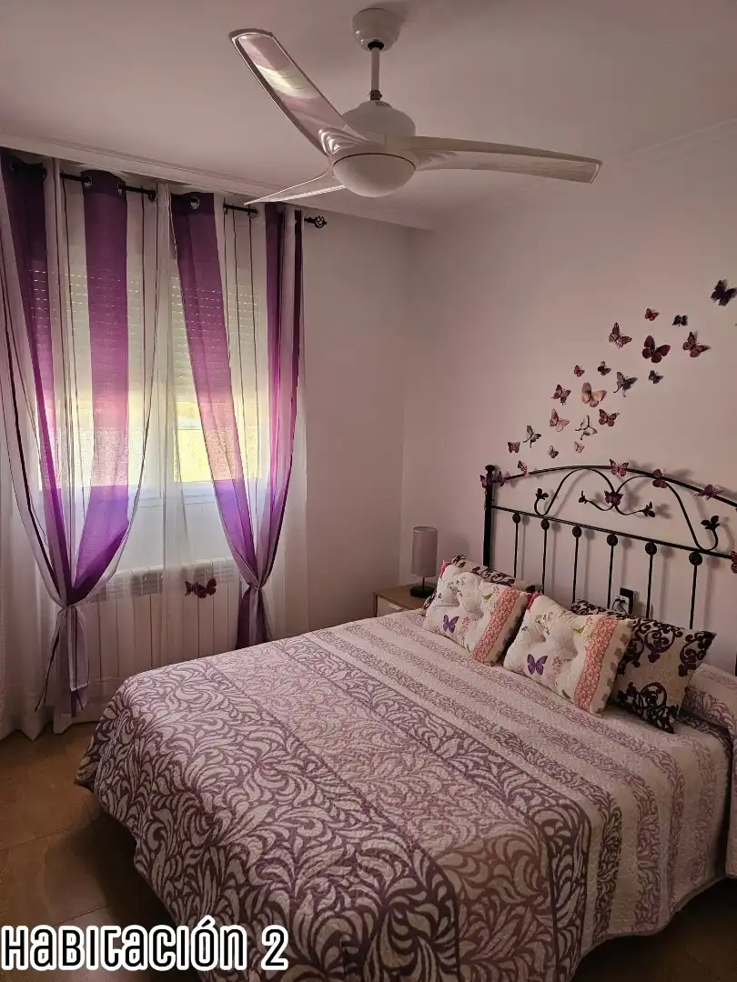 Habitación de Casa adosada en venta en El Ballestero, Albacete