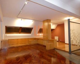 Àtic de lloguer en A Coruña Capital  amb Calefacció, Parquet i Forn
