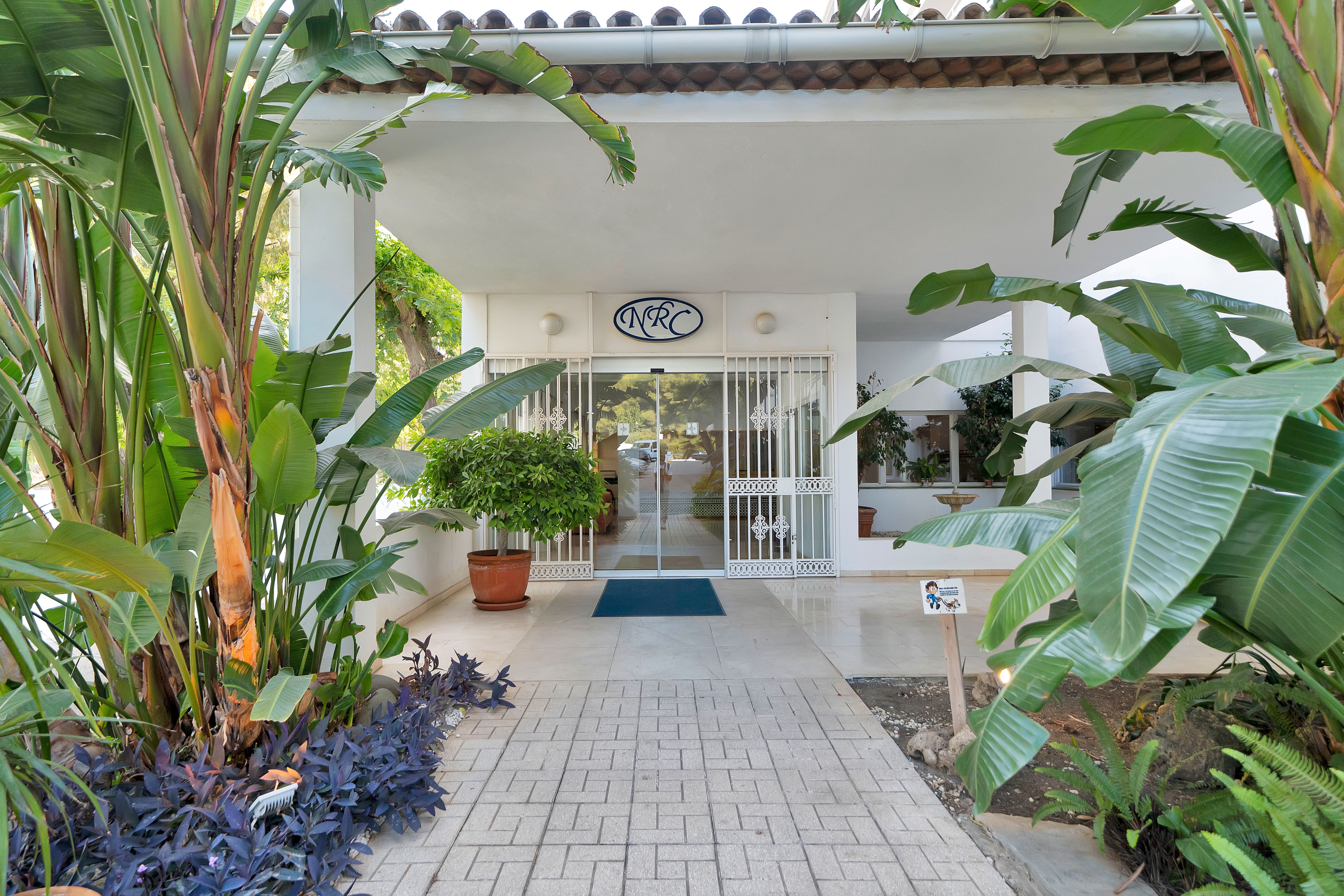Apartment for sale in Estepona  with Air Conditioner, Heating and Private garden