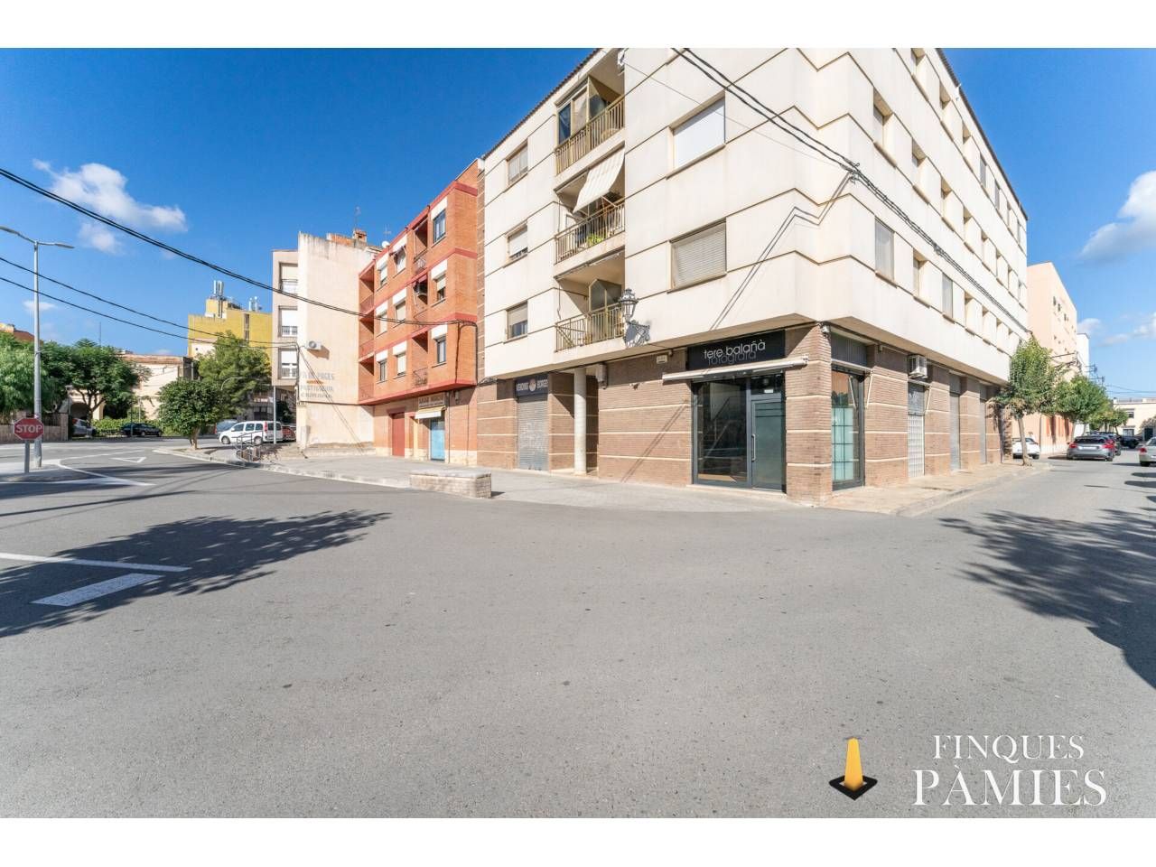 Exterior view of Premises for sale in Les Borges del Camp  with Air Conditioner and Alarm