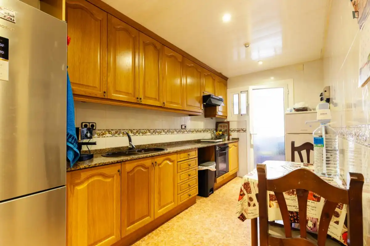 Habitació a Montcada i Reixac, Barcelona
