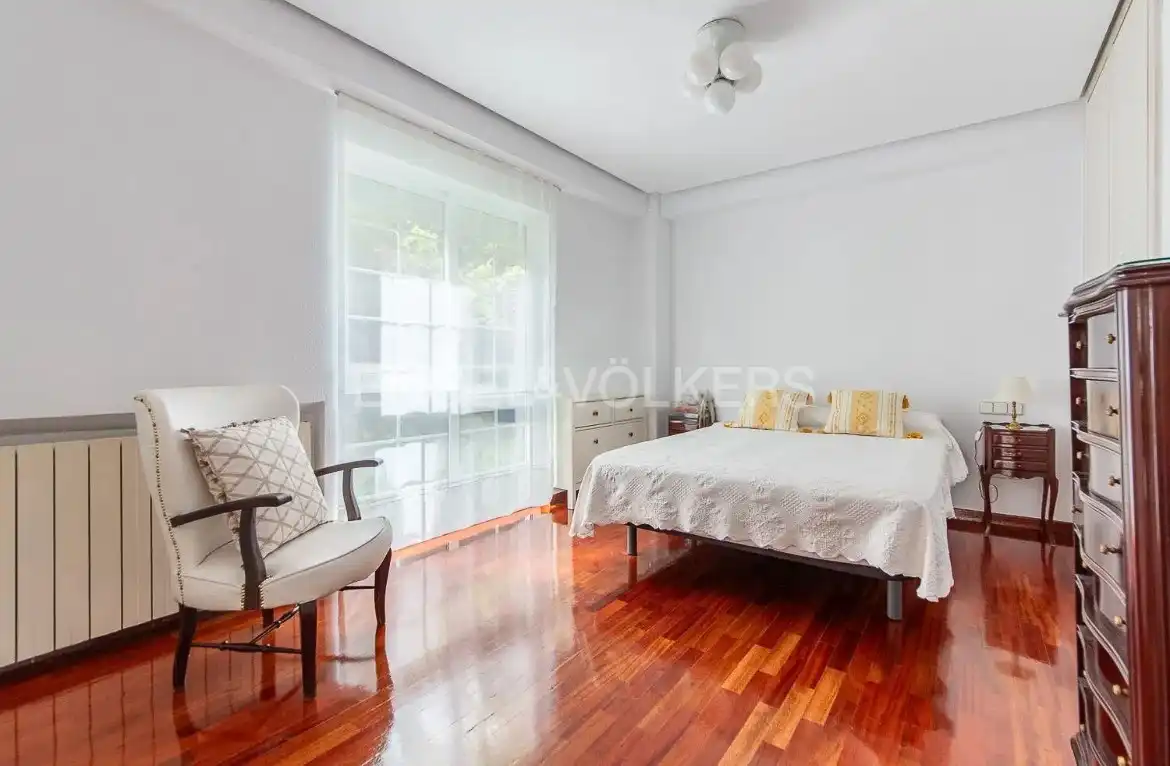 Habitación de Casa o chalet en venta en Madrid con Aire acondicionado, Calefacción y Jardín privado