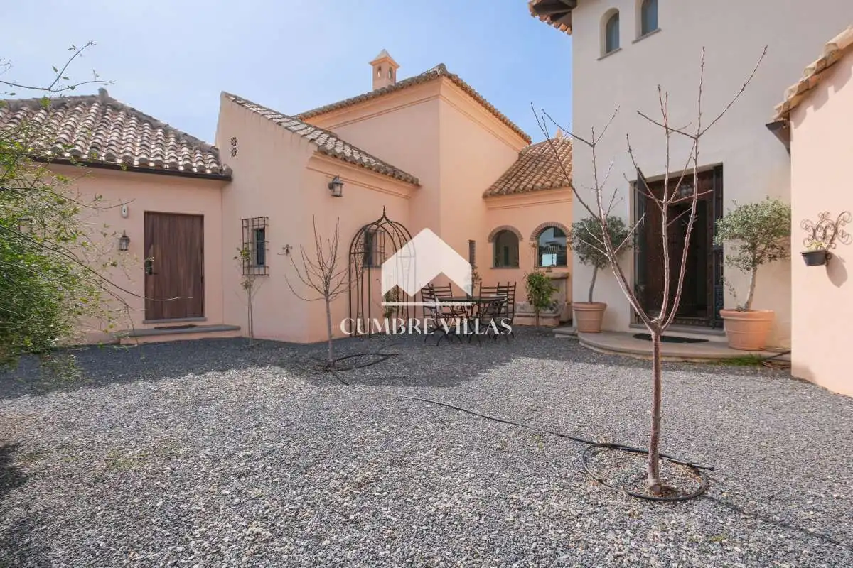 Casa rústica amb jardí en venda a Ítrabo, imagen 12