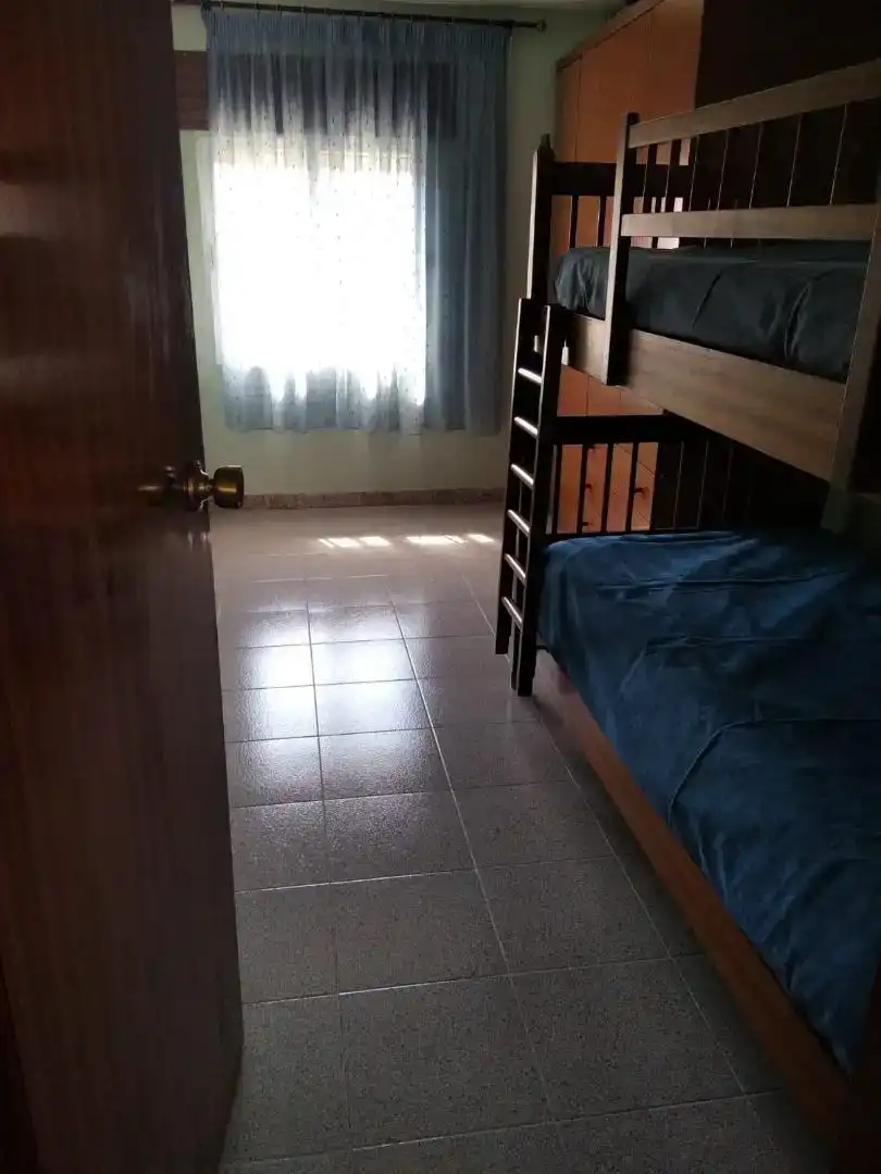 Casa adosada en venda en Talayuelas amb Aire condicionat