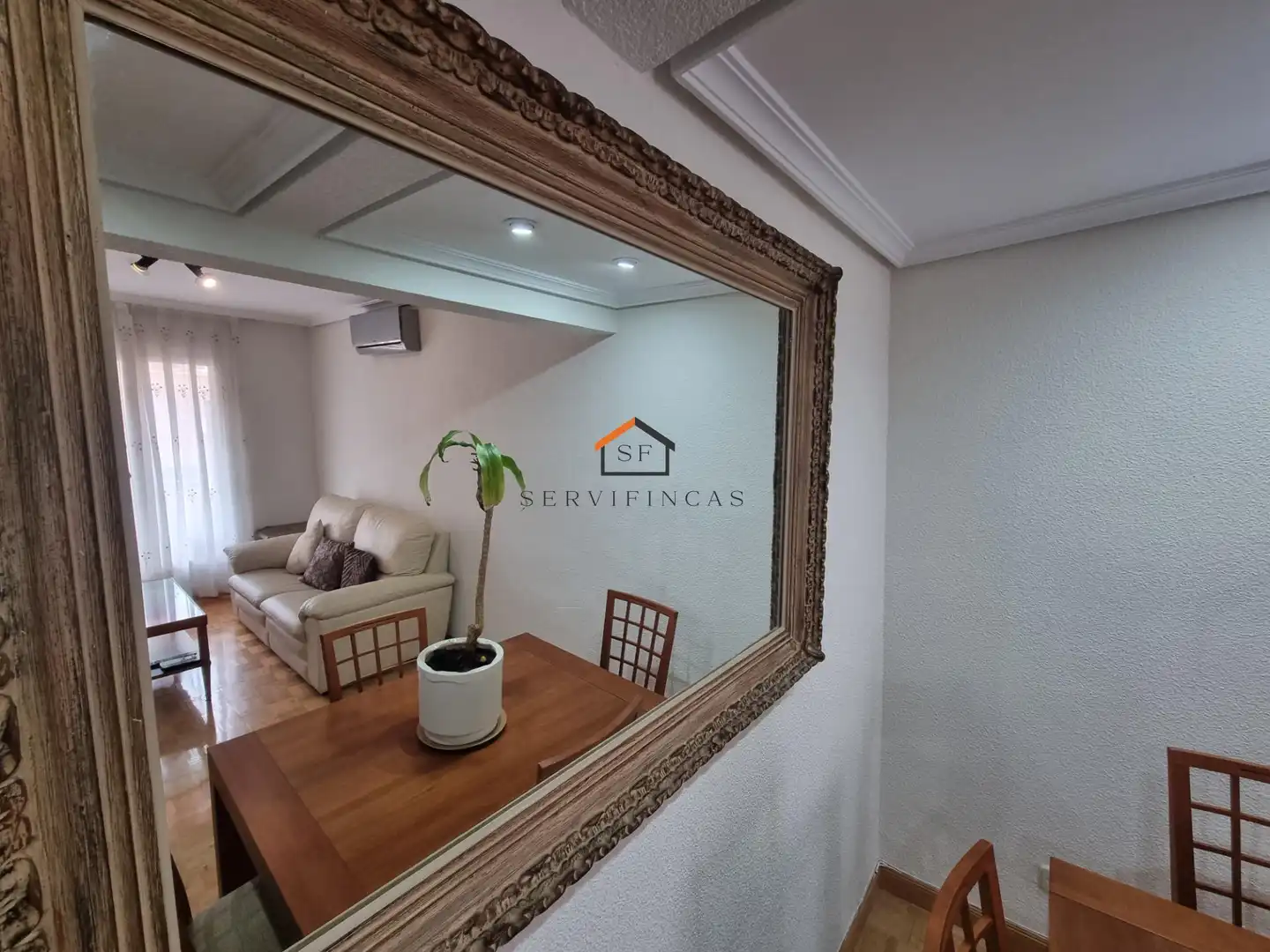Comedor de Piso de alquiler en Madrid con Aire acondicionado, Calefacción y Parquet