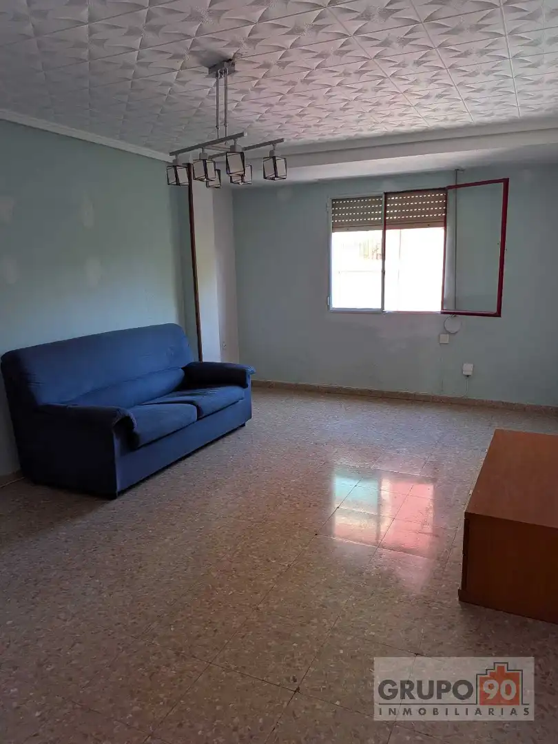 Sala d'estar de Pis en venda en Valencia amb Balcó