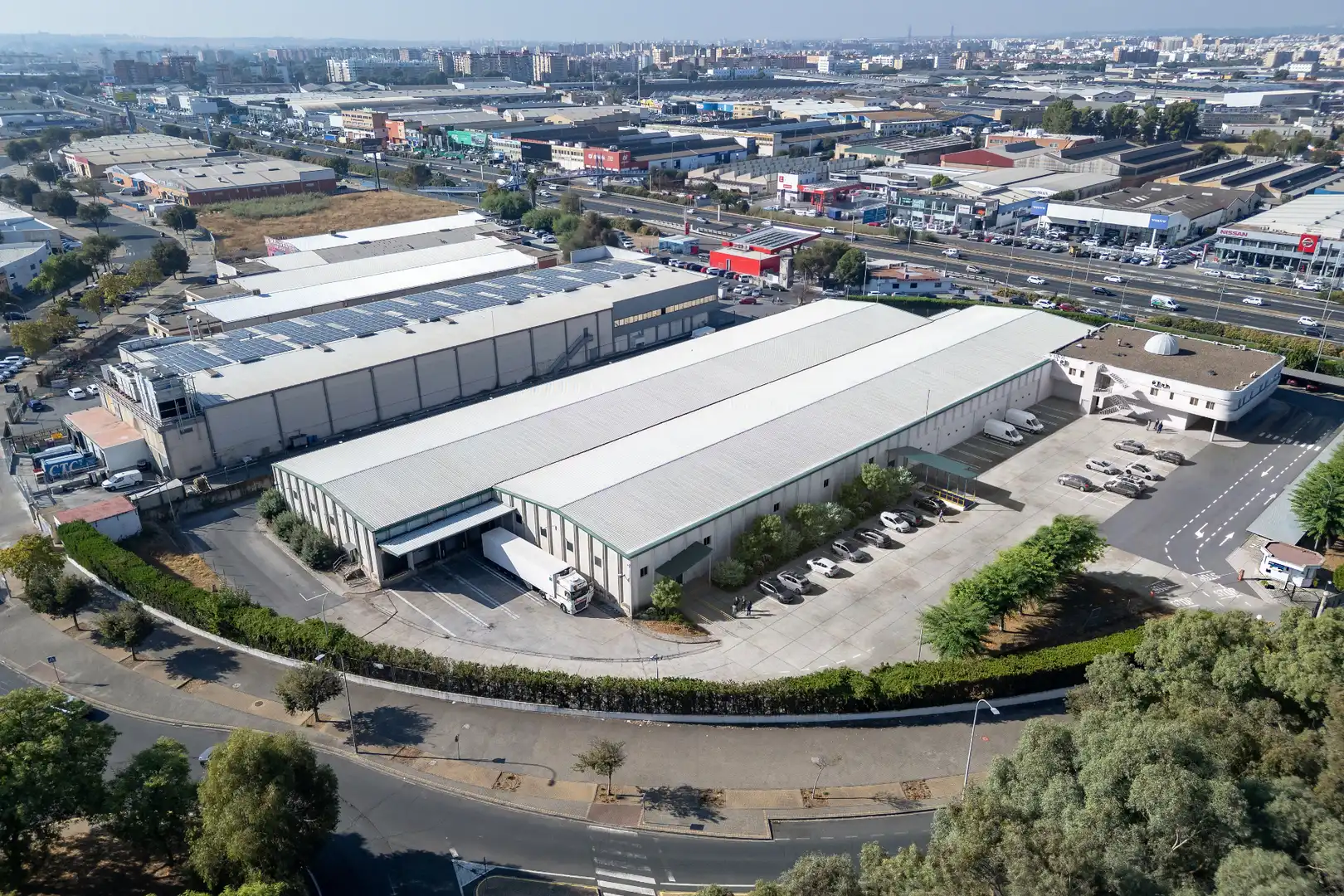 Industrial building to rent in Calle Rastrillo