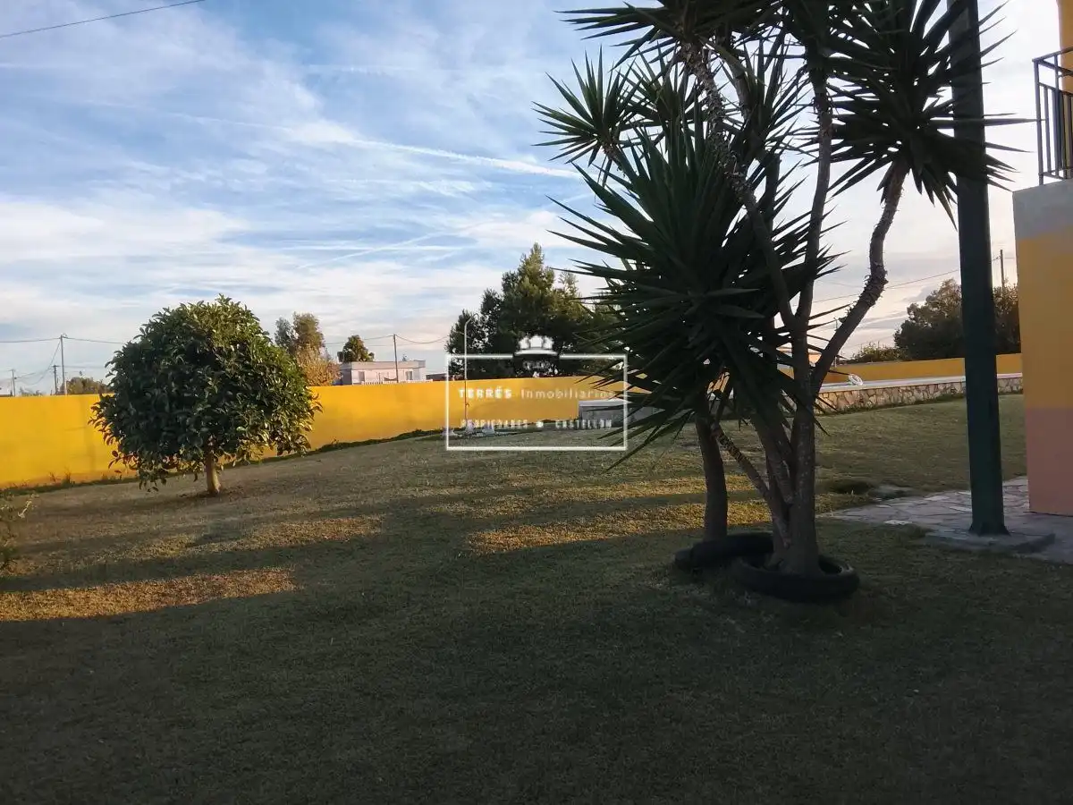 Casa o xalet en venda en Castellón de la Plana / Castelló de la Plana amb Calefacció, Terrassa i Moblat