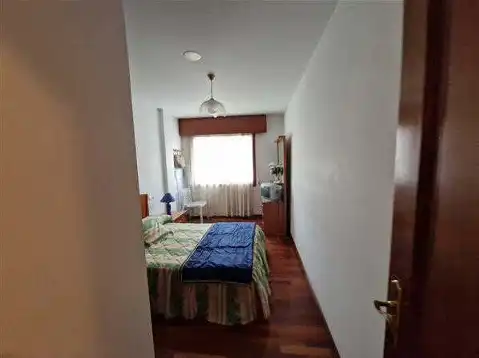 Schlafzimmer von Wohnungen zur Miete in Sada (A Coruña) mit Heizung, Parkett und Möbliert