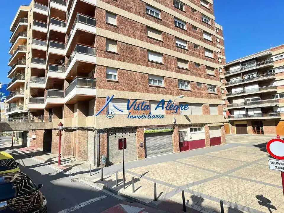 Vista exterior de Local de alquiler en Haro