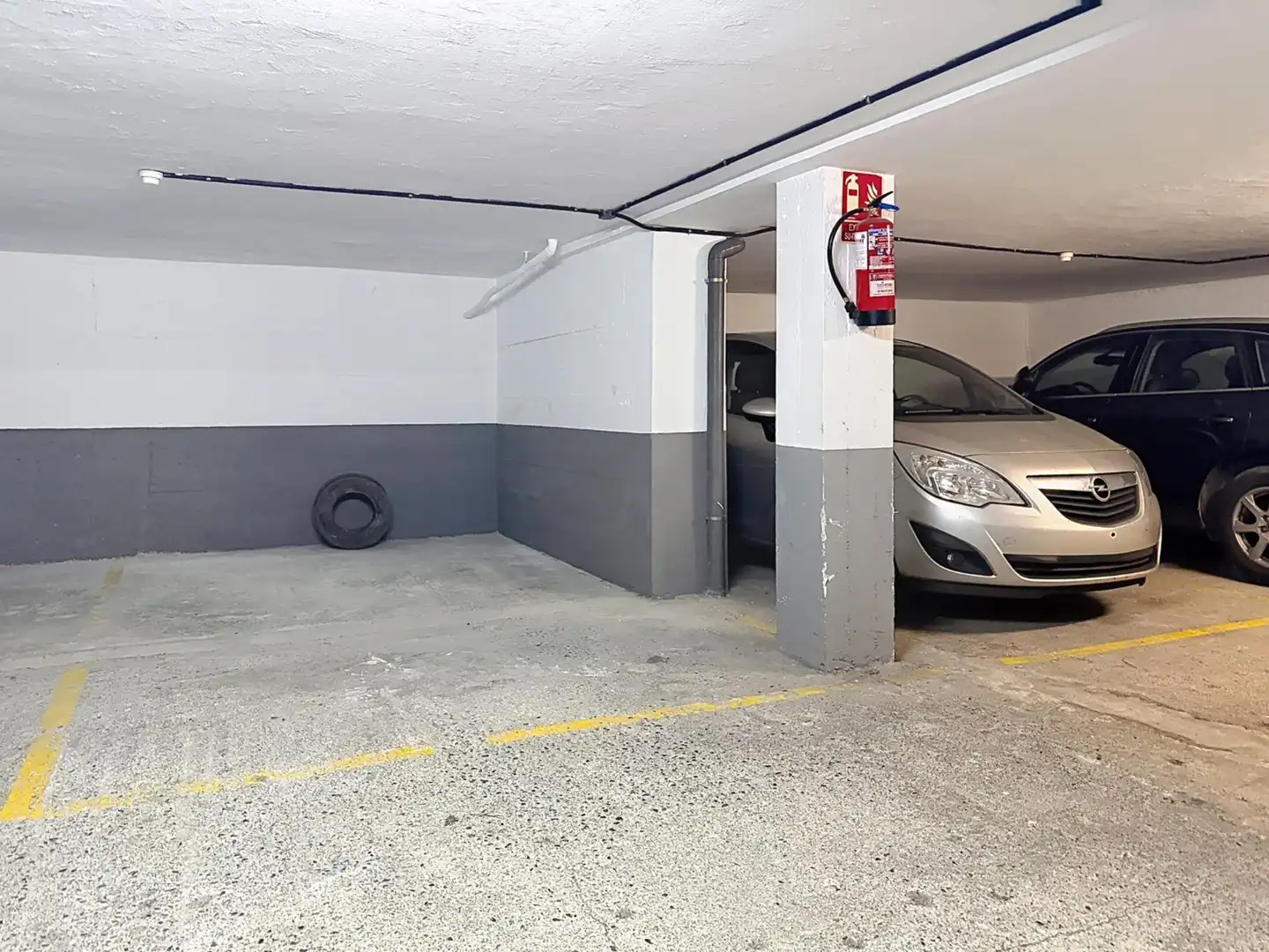 Aparcament de Dúplex en venda en Donostia - San Sebastián  amb Calefacció, Terrassa i Traster
