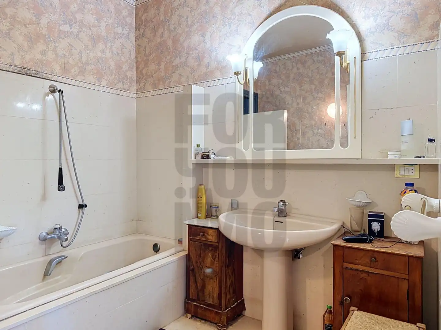 Badezimmer von Country house zum Verkauf in Bera, Navarra
