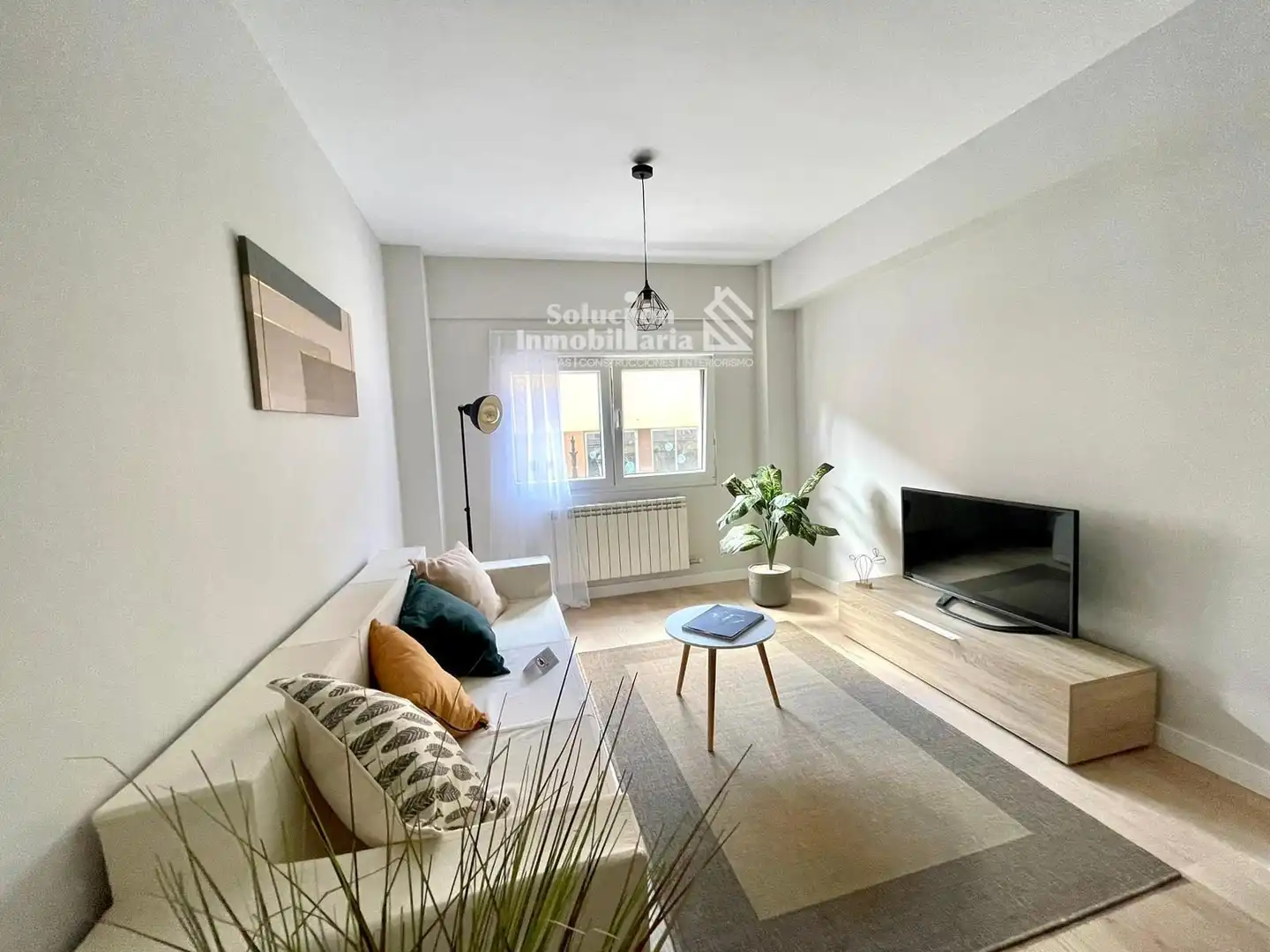 Sala de estar de Apartamento en venta en Salamanca con Calefacción y Trastero