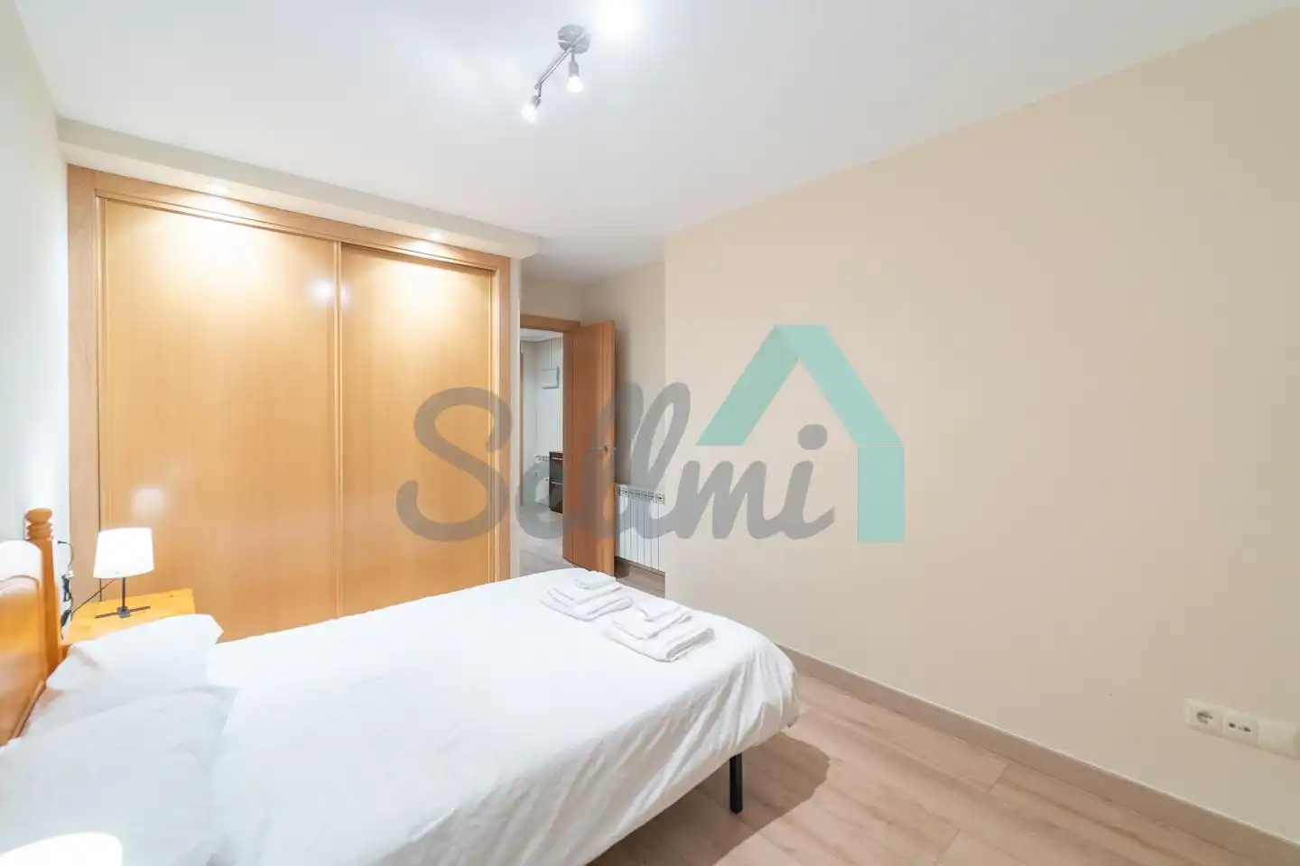 Bedroom of Flat for rent in San Martín del Rey Aurelio  with Heating, Furnished and Balcony