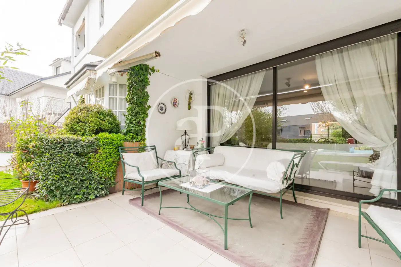 Terrace of Detached homes for sale in Madrid  with Air Conditioner, Heating and Private garden
