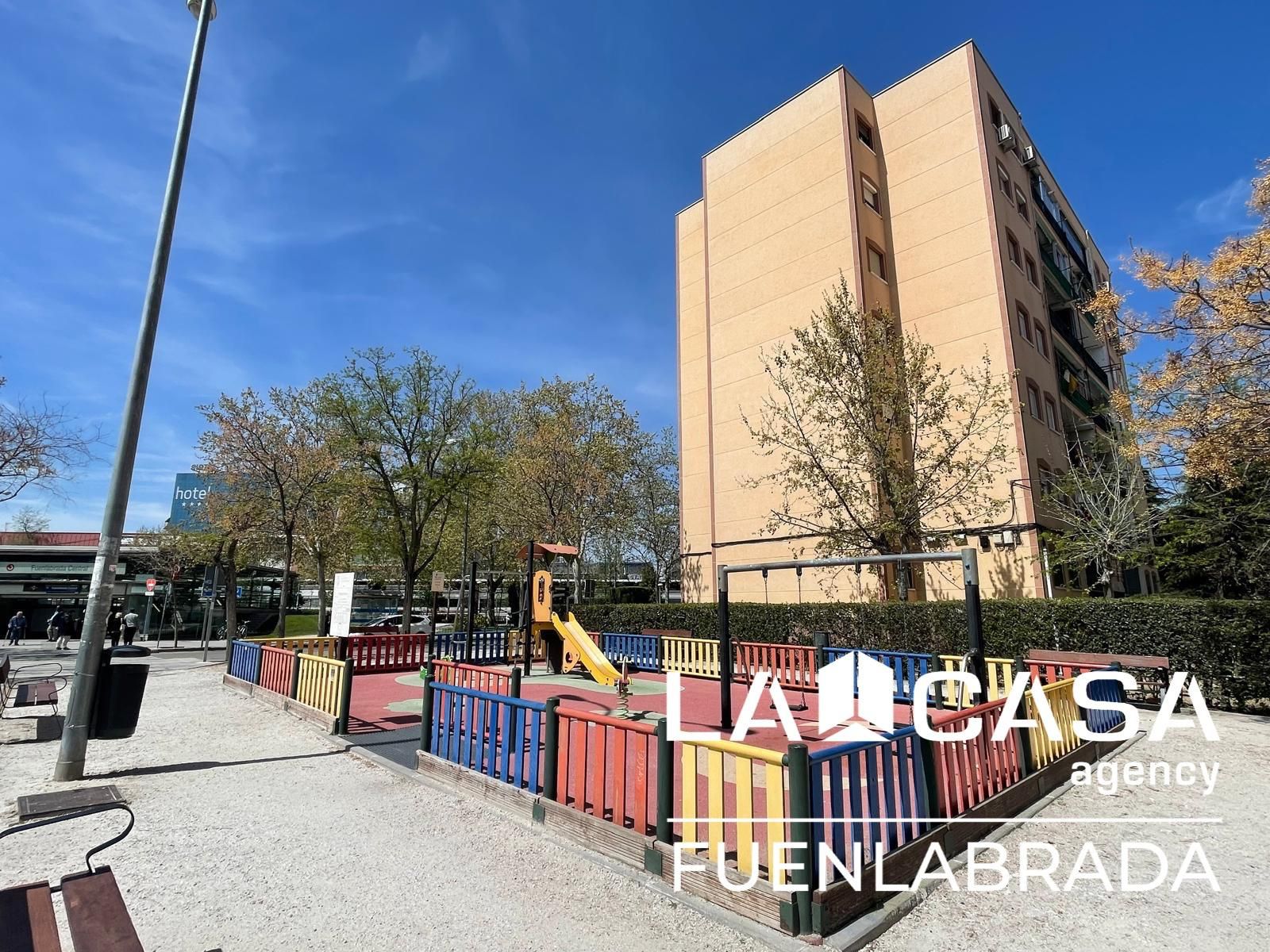 Vista exterior de Pis en venda en Fuenlabrada amb Terrassa