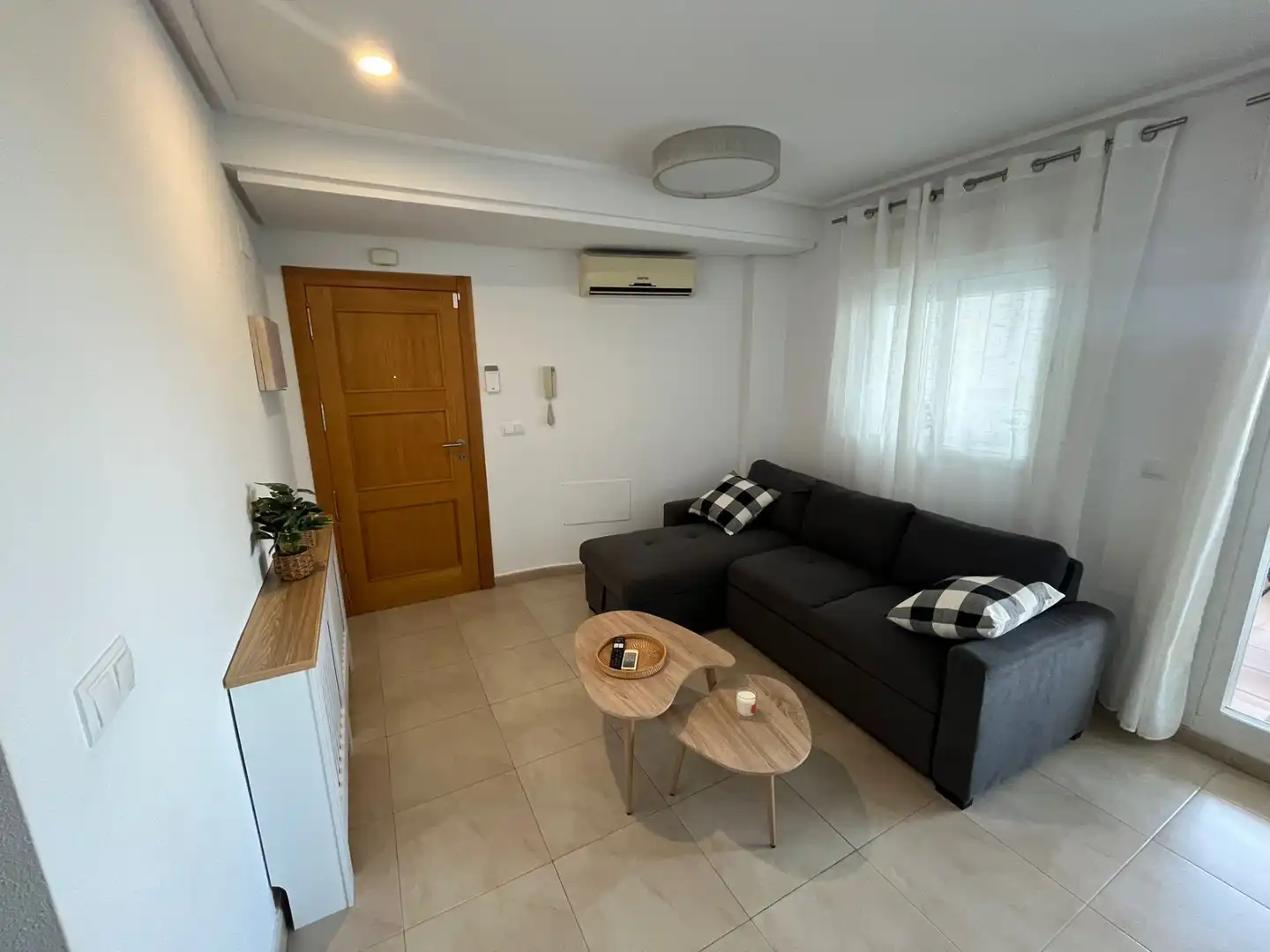 Flat for rent in Calle los Rubios, Roldán