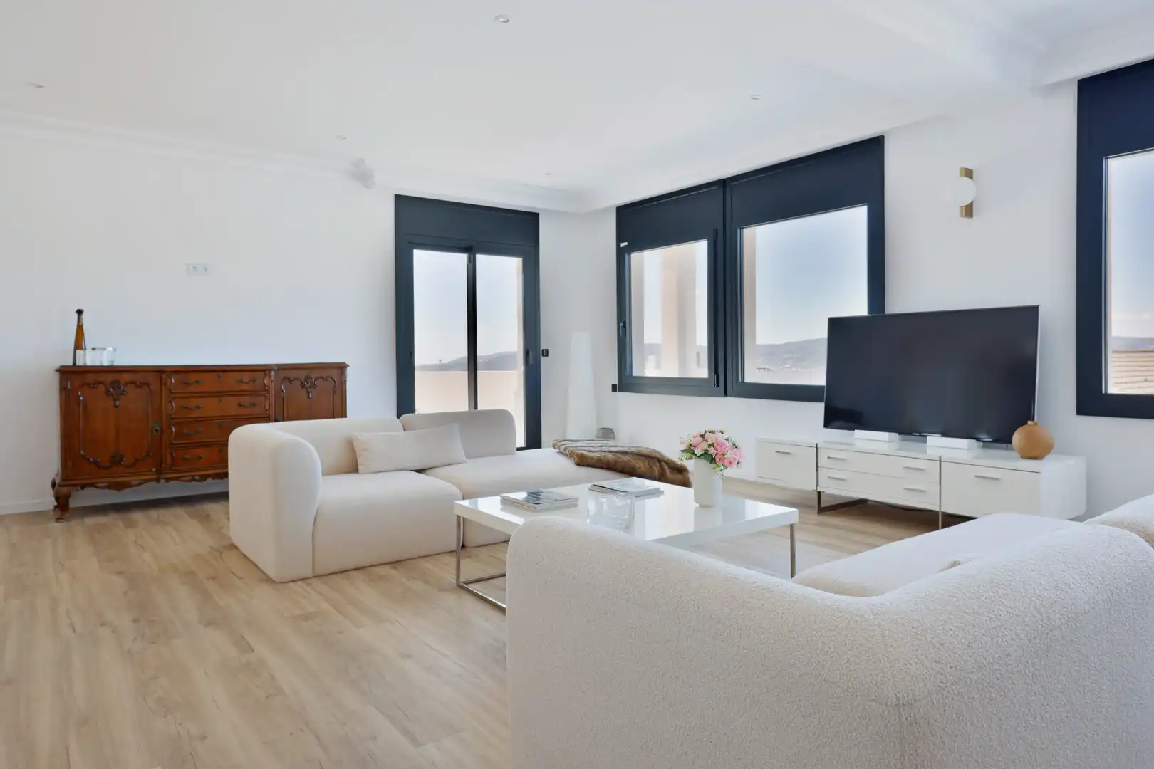 Casa con terraza en venta en Carrer del Frontó, imagen 25