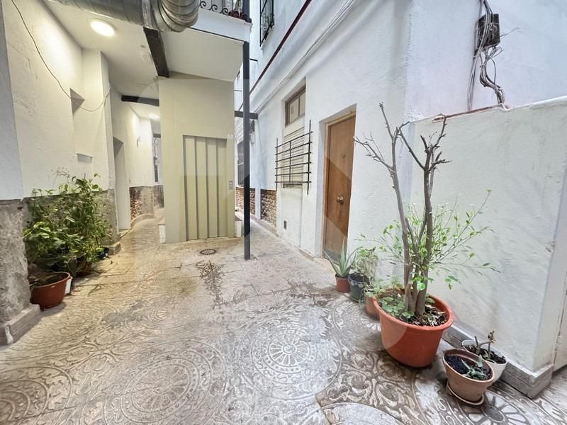 Vista exterior de Pis en venda en  Madrid Capital amb Aire condicionat i Calefacció