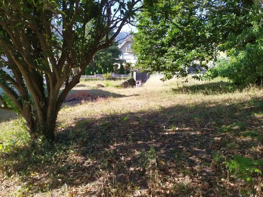 Wohnbaugrundstück zum Verkauf in A Pobra do Caramiñal