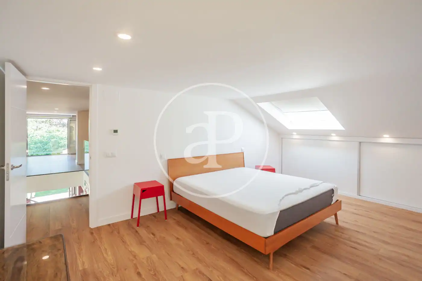 Habitación de Casa o chalet de alquiler en Madrid con Aire acondicionado, Calefacción y Jardín privado