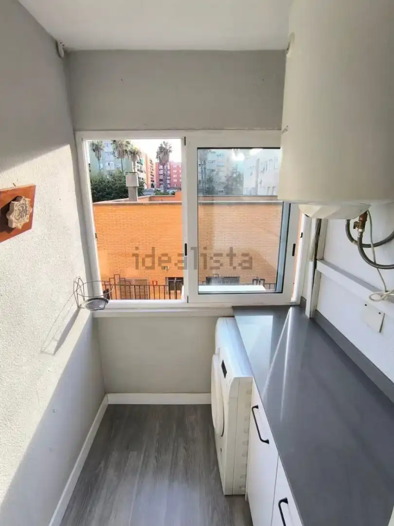 Habitación de Piso en venta en Valencia con Aire acondicionado, Amueblado y Horno