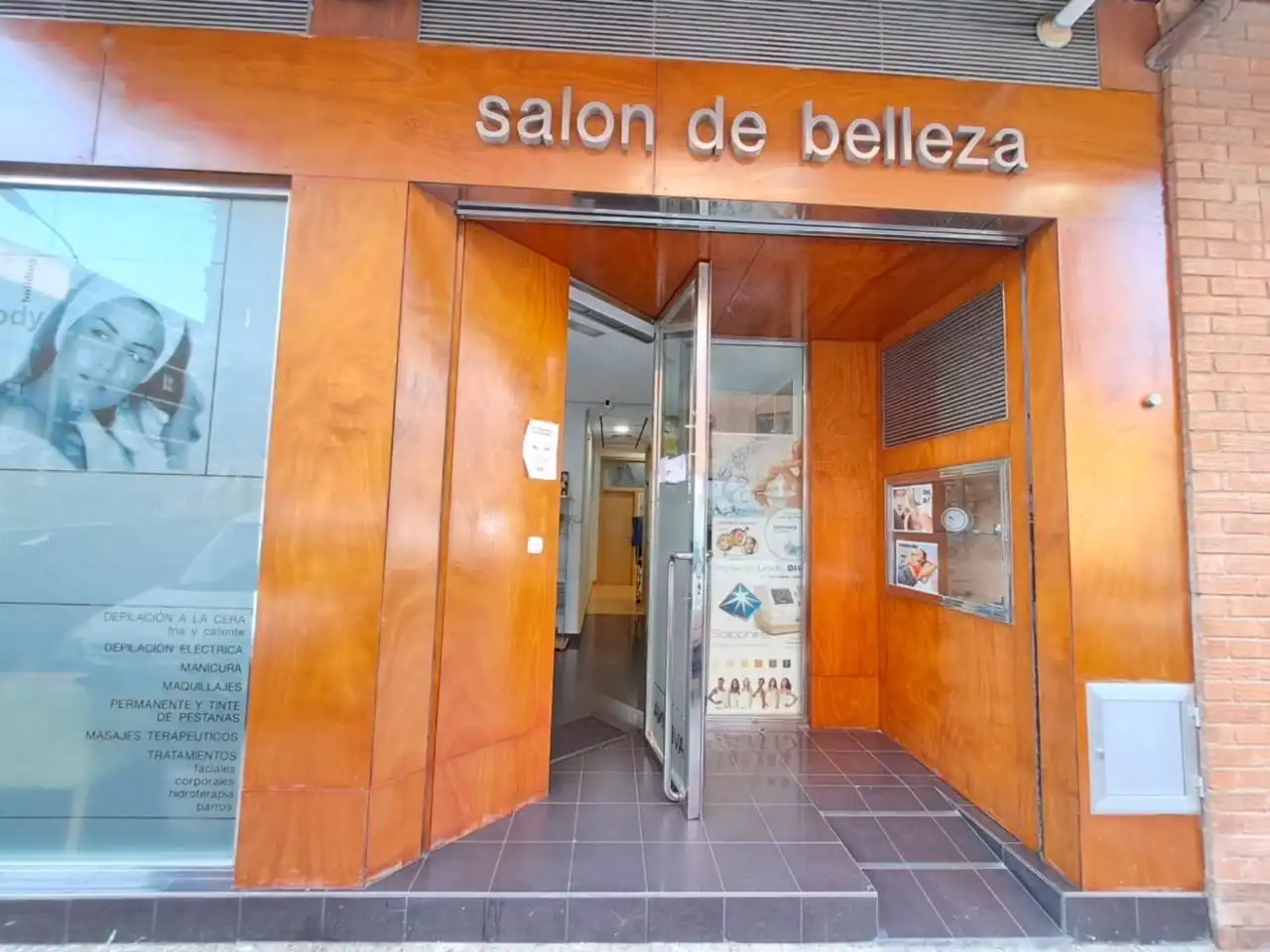 Local comercial en venda a Calle Hermanos Machado, imagen 41