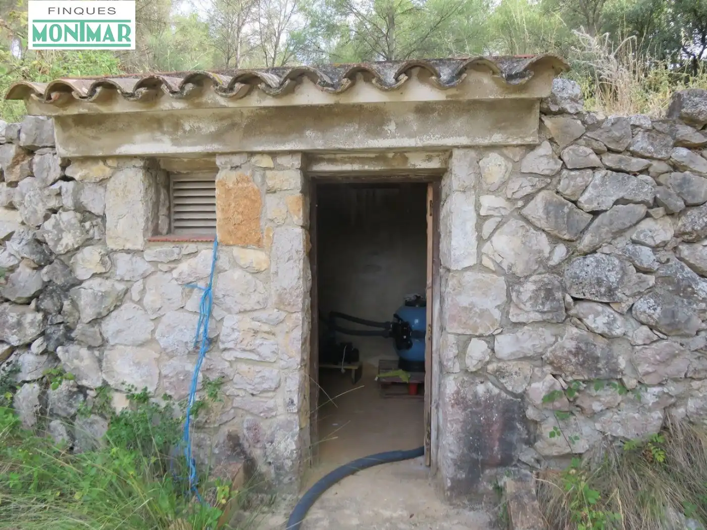 Vista exterior de Finca rústica en venda en Canyelles amb Aire condicionat, Jardí privat i Terrassa