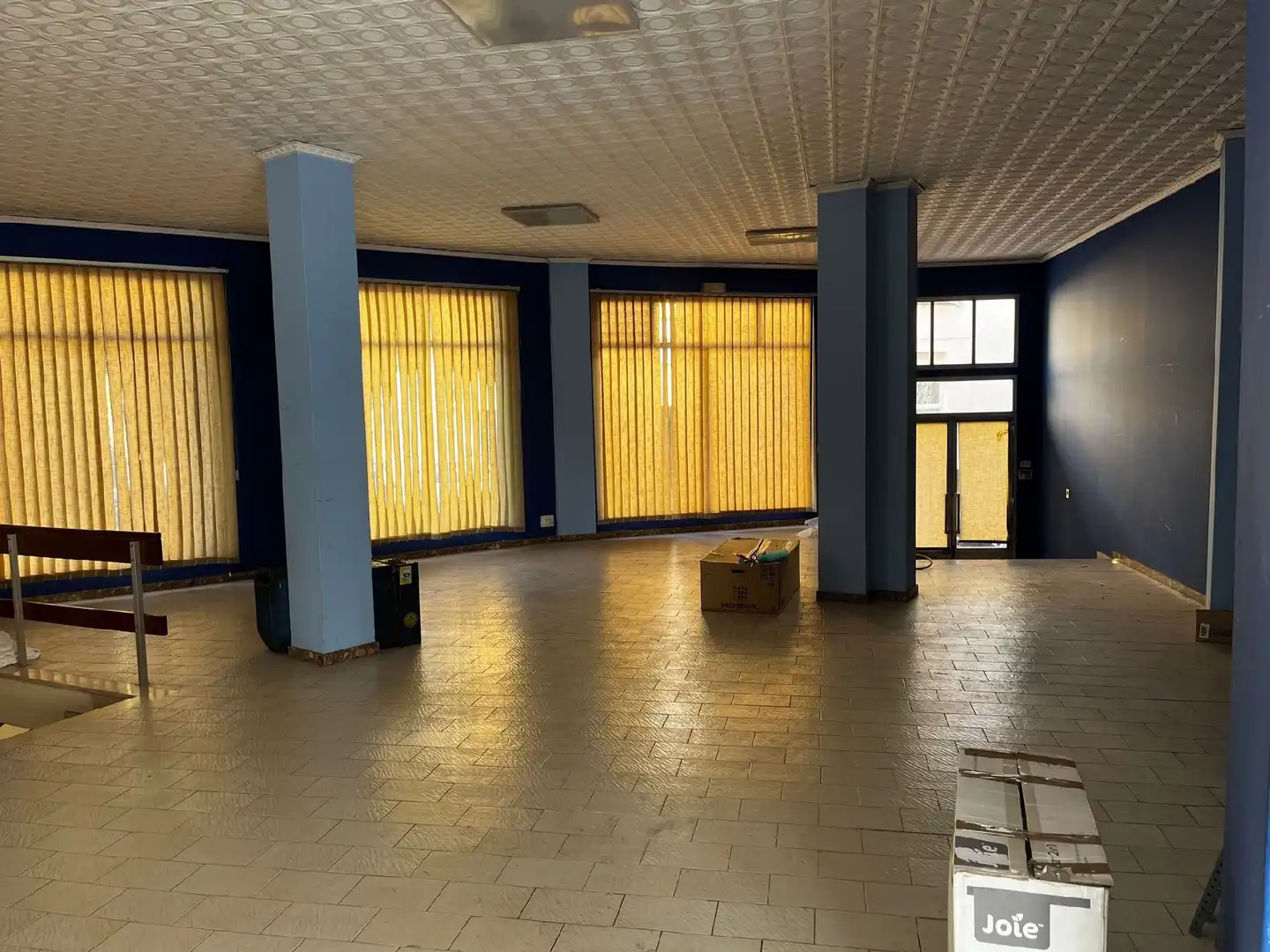 Commercial properties for sale in Pontedeume