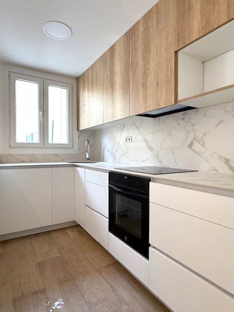 Kitchen of Flat for sale in Sant Boi de Llobregat  with Air Conditioner, Heating and Parquet flooring
