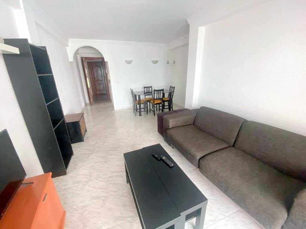 Vista exterior de Piso de alquiler en Málaga Capital con Terraza y Amueblado