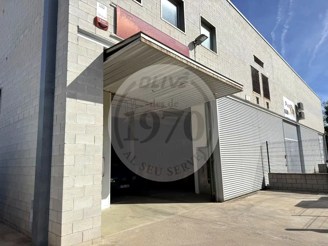 Industrial building for sale in Avinguda Carrilet, imagen 4