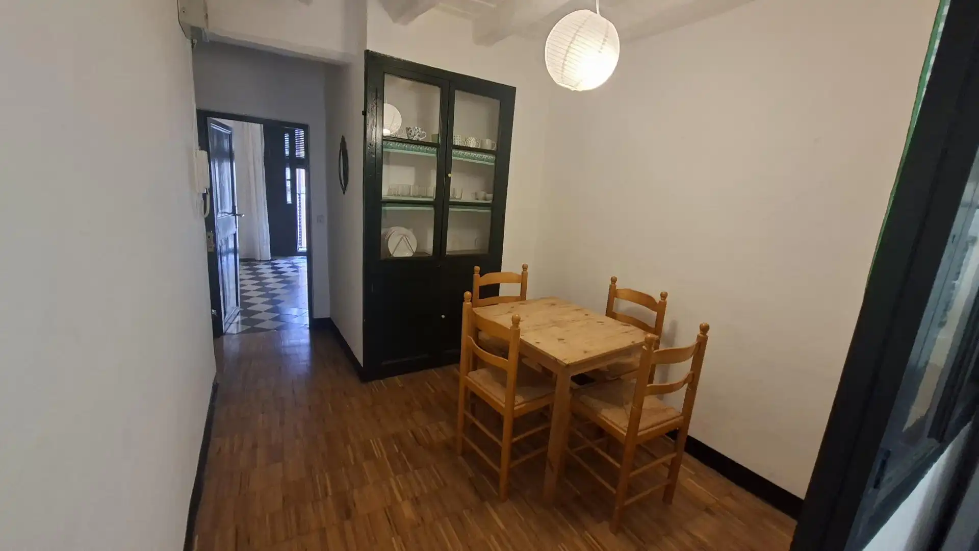 Piso de alquiler en Girona, Girona