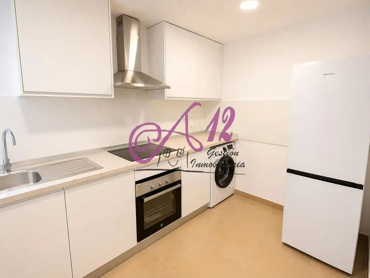 Kitchen of Flat for share in Valencia  with Furnished
