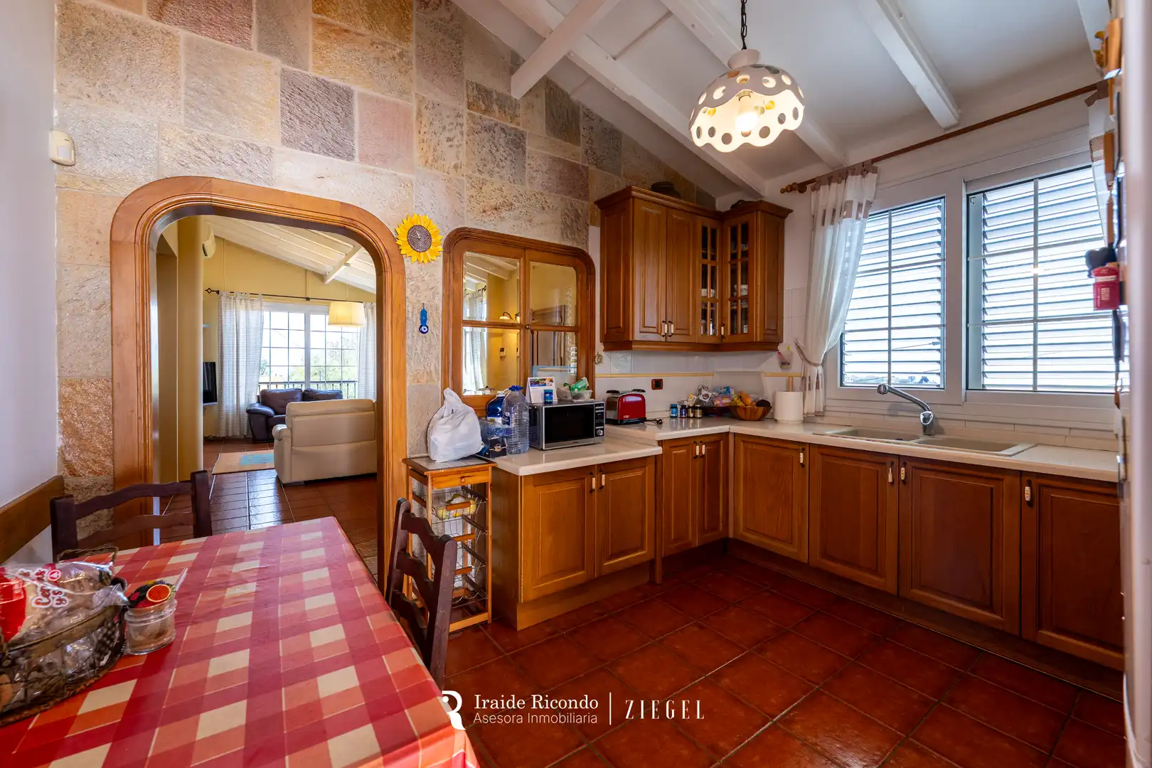 Kitchen of Houses for sale in Santa Brígida  with Air Conditioner, Private garden and Terrace