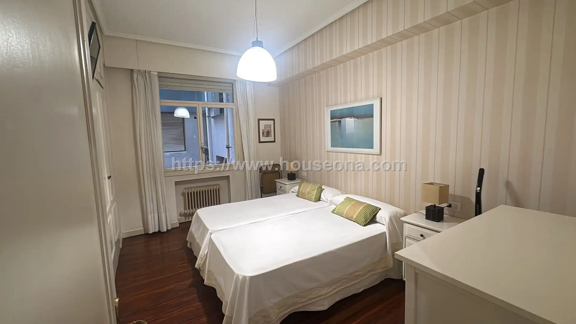 Schlafzimmer von Wohnung zum Verkauf in Bilbao  mit Heizung