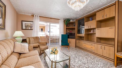 Foto 3 de Apartament en venda a Calle Ramon Gallud, 228, Zona Playa del Cura, Torrevieja