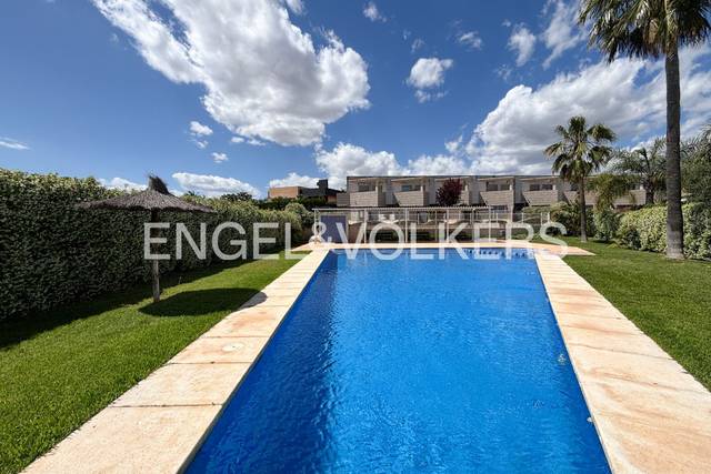 Casa-chalet en Alquiler en Avenida Mar Balear en Torre en Conill - Cumbres de San Antonio