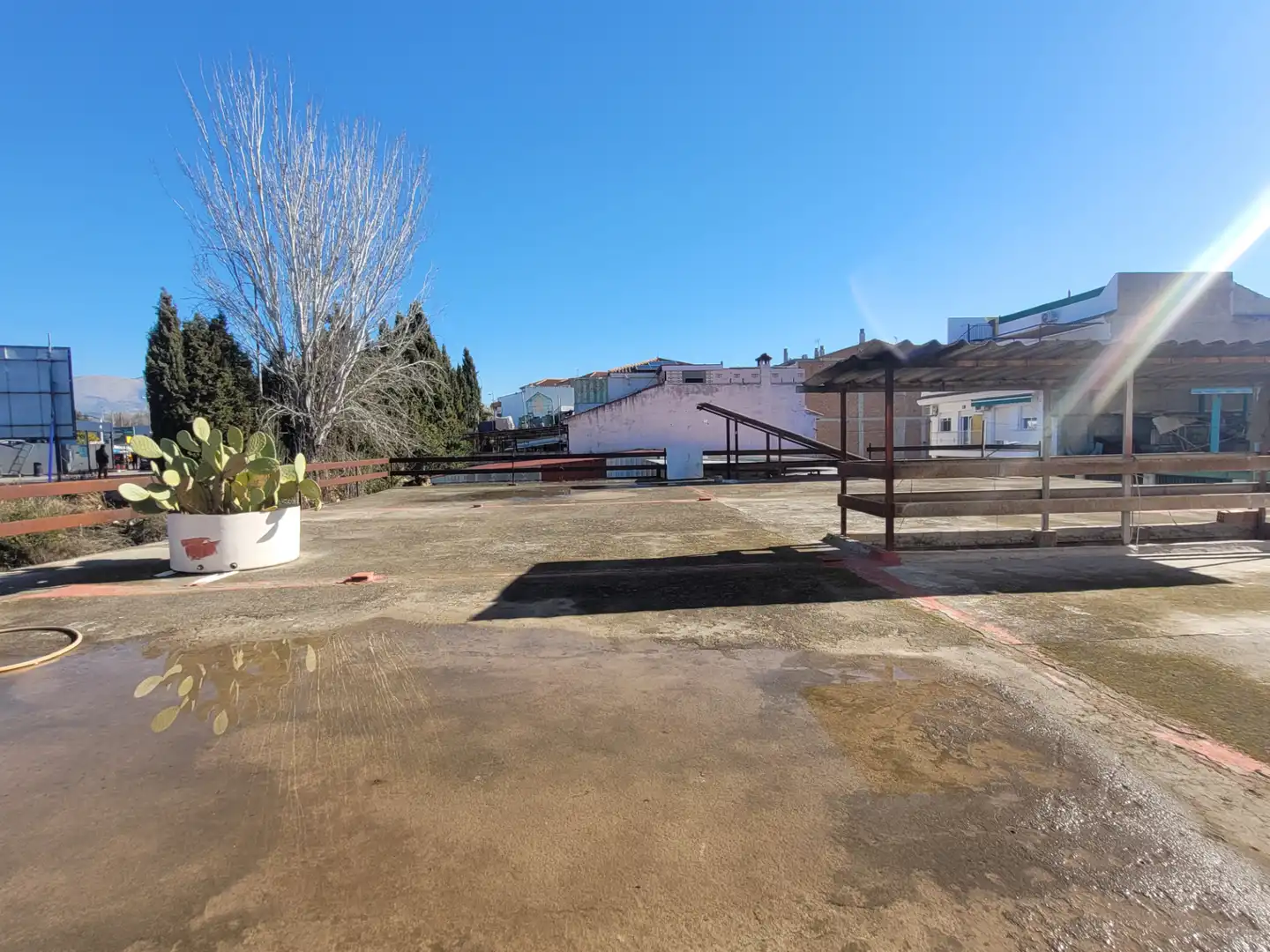 Vista exterior de Nave industrial en venta en Maracena