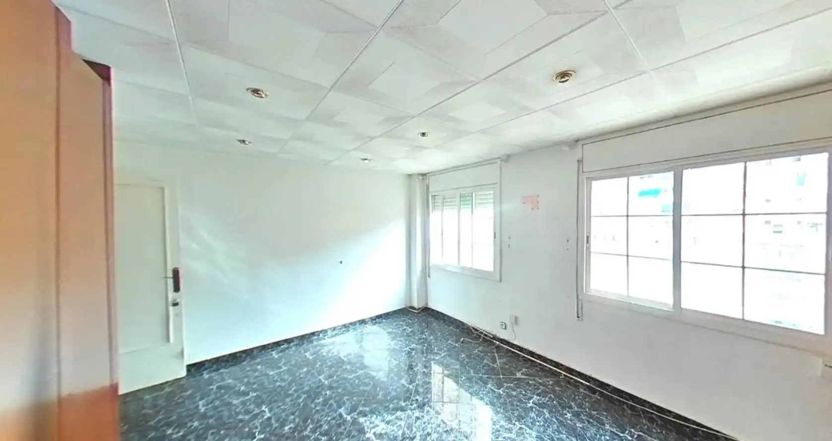 Flat for sale in Badalona